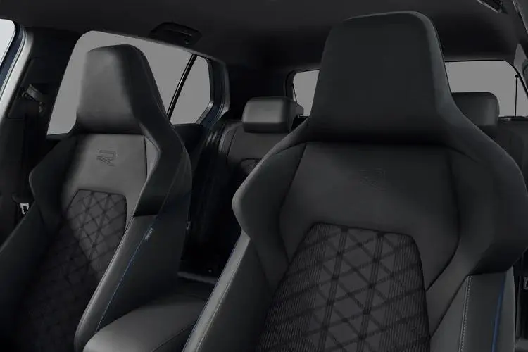 Volkswagen Golf Hatchback PA 1.5 TSI eHYBRID 6speed Match DSG close up