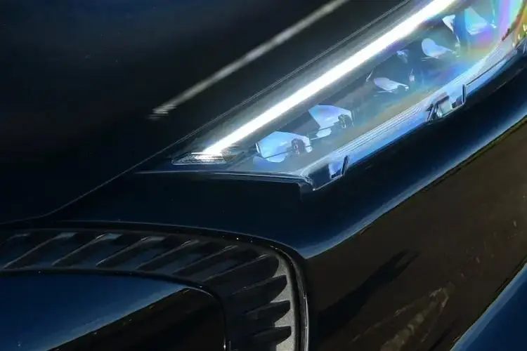 Ford Mustang Mach-E Medium Crossover/SUV Mach E 91kWh Premium Extd Range close up
