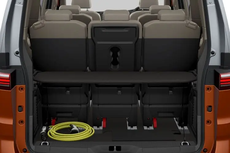 Volkswagen Multivan BUS - LESS THAN 12 SEATS 2.0 TSI 204ps Style Long DSG close up