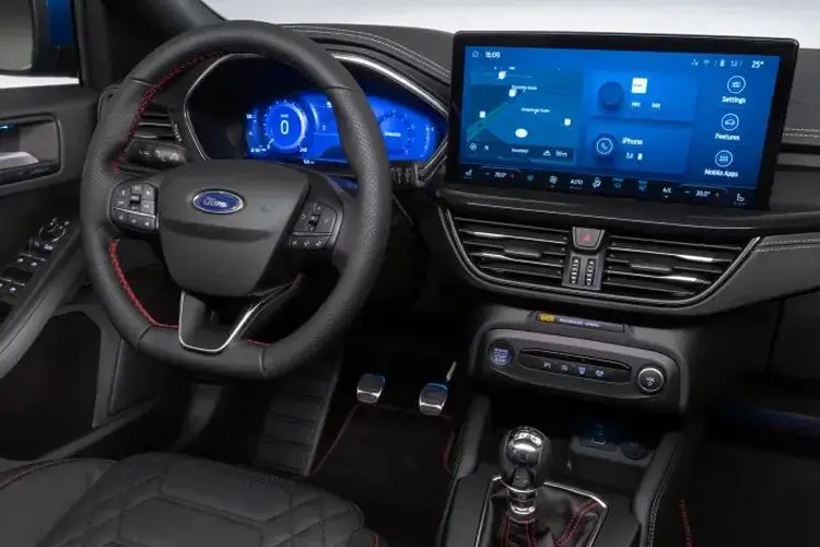 Ford Focus Estate 1.0 EcoBoost mHEV 155 ST-Line Auto interior view