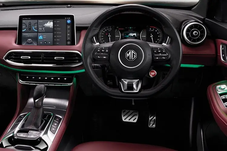MG Motor UK HS Hatchback 1.5 T-Gdi Trophy DCT interior view