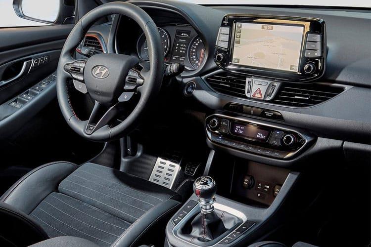 Hyundai i30 Hatchback 1.5 T-GDi 159ps N Line interior view
