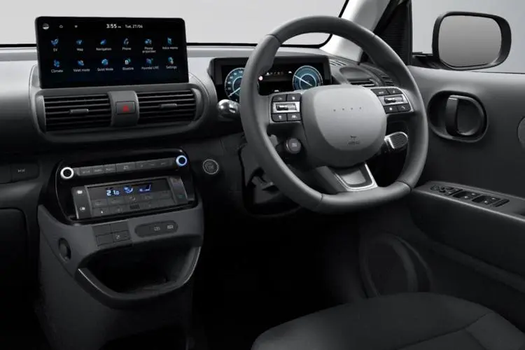 Hyundai Inster Hatchback 71kW 1 42kWh interior view