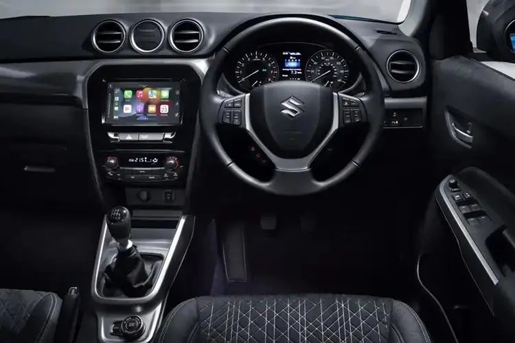 Suzuki Vitara Large SUV 1.4 Boosterjet Mhev Motion interior view