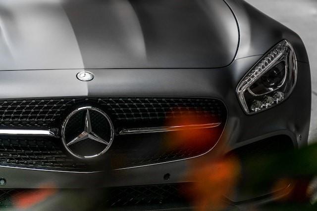 Image of a Dark Grey Mercedes Car