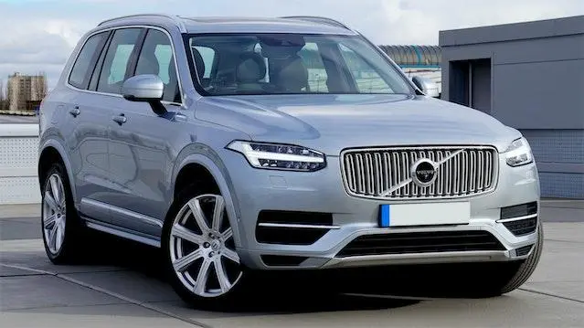 Image of a Volvo Car with the SIPS system