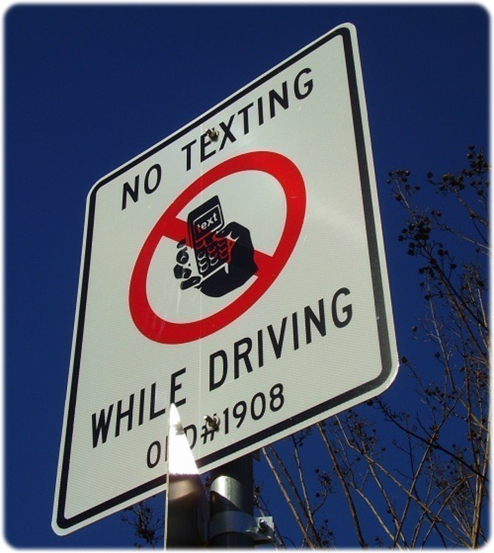 New Technology can detect if your texting behind the wheel. No texting whilst driving sign