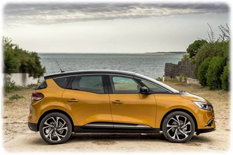 New_2017_Renault_Scenic_side