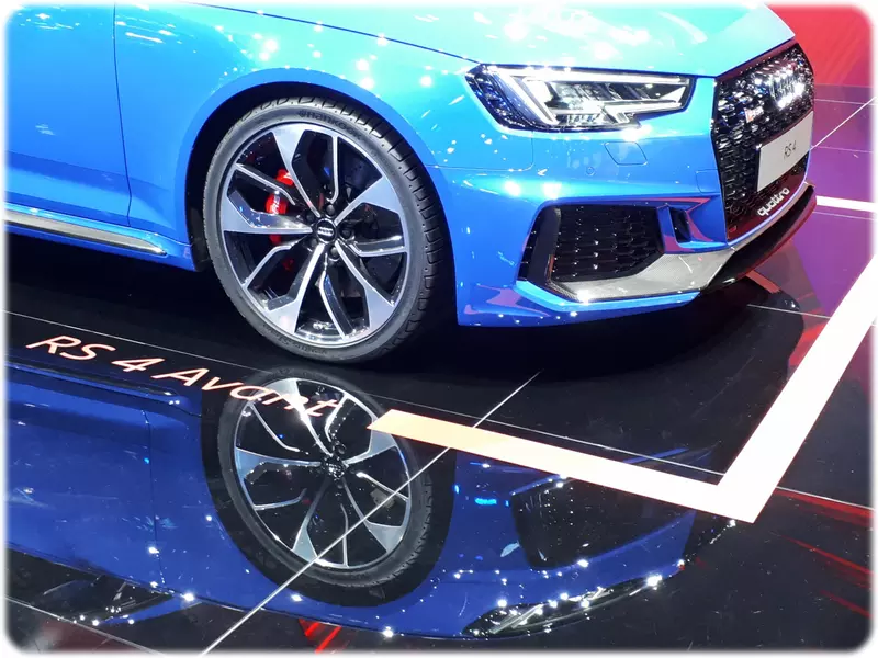 RS4 side