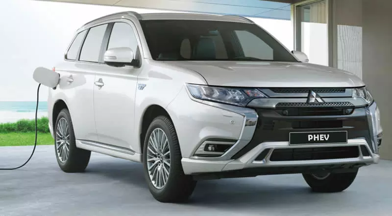 Mitsubishi Outlander PHEV Exterior