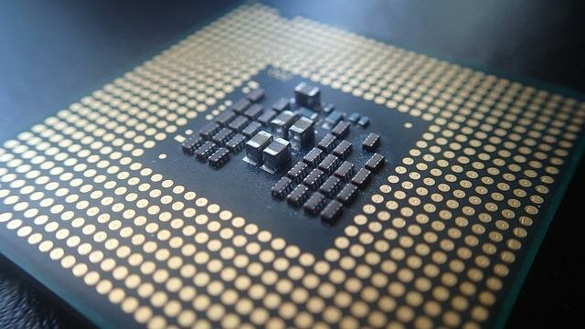 Image of a computer chip