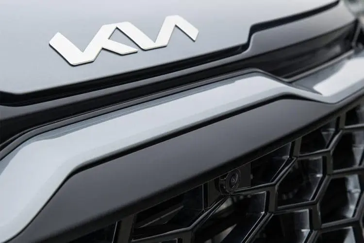 New Kia Vehicle Front Grille