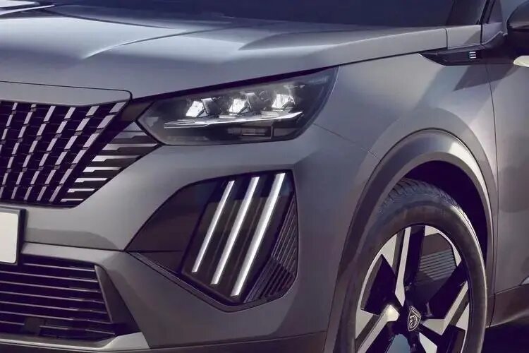 New Peugeot 2008 SUV