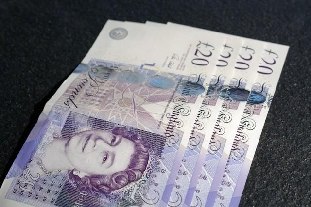 Great British Pounds - Cash (uk-car-discount.co.uk)