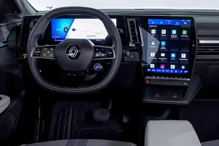 New Renault Scenic 2024 Interior - (uk-car-discount.co.uk)