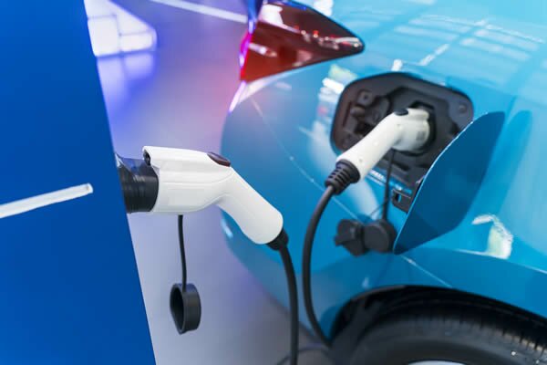 AA Dispels EV Car Myths